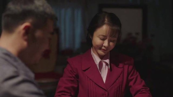 何大海火速上缴财政大权,陈青动作令其受宠若惊