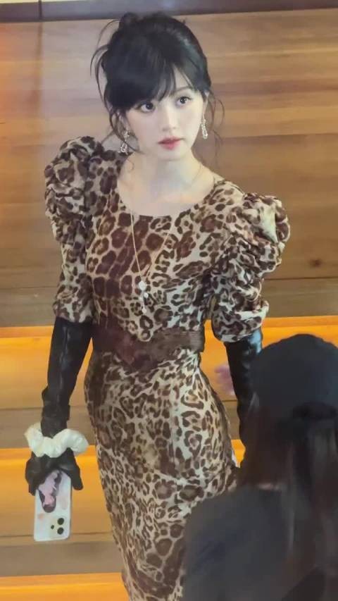 看到女神真的要尖叫了