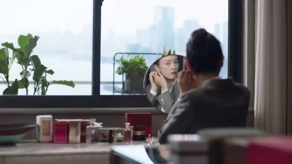 三十而已:许幻山每天晚上加班,顾佳怀疑去公司,许怕丑事曝光