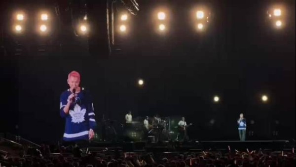 陶喆自曝粉发造型神似labubu玩偶