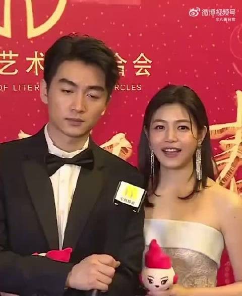 “陈晓眼里没有光了” 出自这个视频