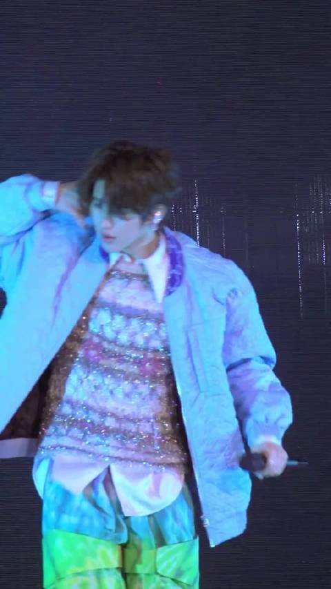 蔡徐坤真的是选秀的白月光存在，纯元的杀伤力无人能敌啊