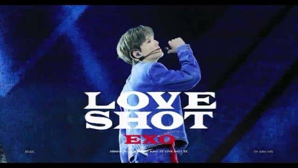 金俊勉EXO演唱会4K直拍展现魅力