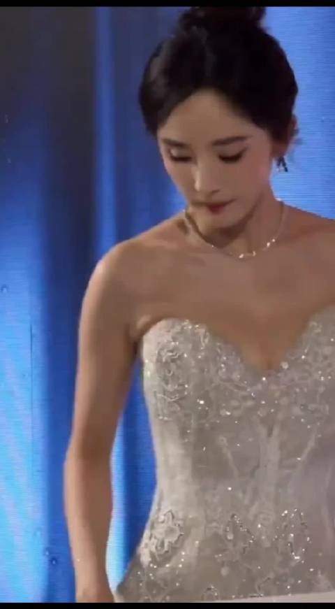 杨幂,不看大幂幂挑战,算了,直接失败算了