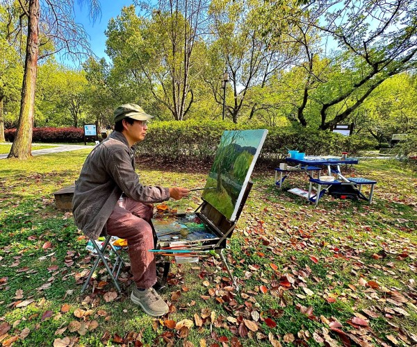 毛朝晖:扎根乡村 用文化创意点亮乡村振兴之路