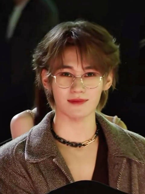 张真源掌管冬季氛围的神