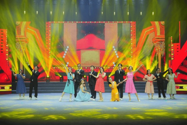 从“小白”到主角，东莞“走进艺术”公益培训点亮市民艺术技能