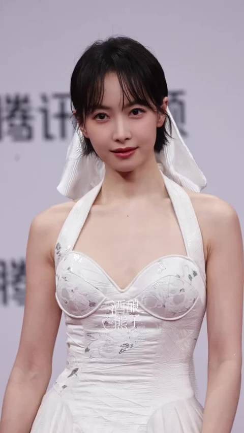 宋茜的造型真是让人眼前一亮 状态也太好了吧