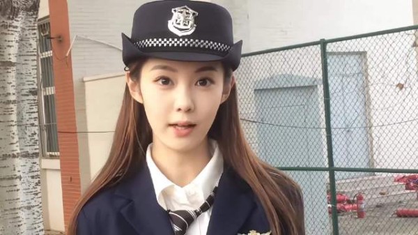 小时候光顾着看那几个铁疙瘩去了，现在后悔死了！