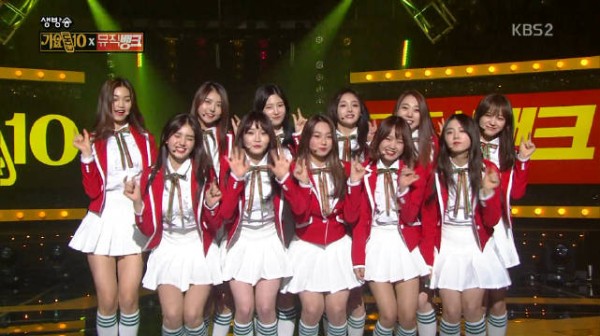 九年前的今天(161223)，I.O.I 坠入危险爱情的