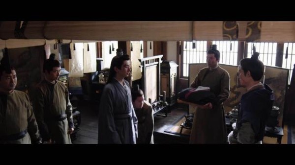 谢淮安以身藏密守护长安，成毅演绎活密码本