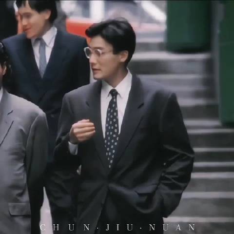 梁家辉谈年龄与爱情，豁达人生从容前行