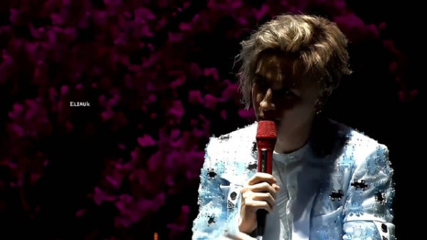 薛之谦高磊鑫十年后复婚，演唱会公开示爱