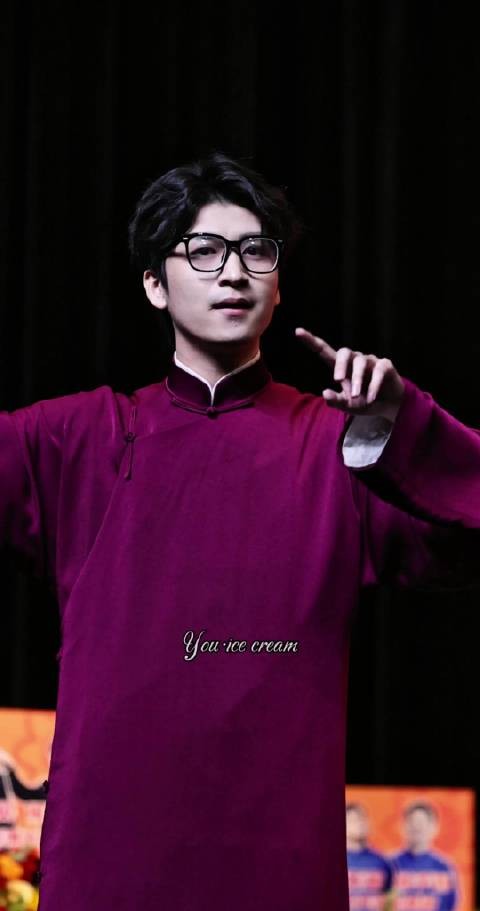 高筱贝沧州跨年三筱返场献唱《再见》