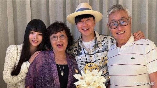 林俊杰认爱「小20岁网红」不忍痛斥遭抹黑！直球发声护爱：我不傻