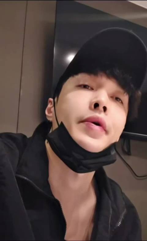 张艺兴:好像在哪都没有家的感觉