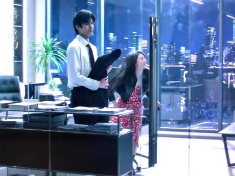 我一直尖叫林屿森聂曦光这里可是办公室