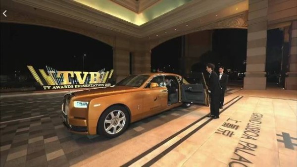 2025TVB颁奖礼红毯!汪明荃惊艳亮相!姜大卫龚慈恩得奖大热!