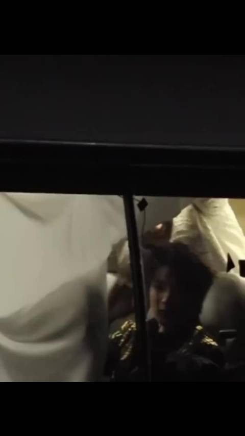 在一声声收官快乐中,耀文拉开了帘子