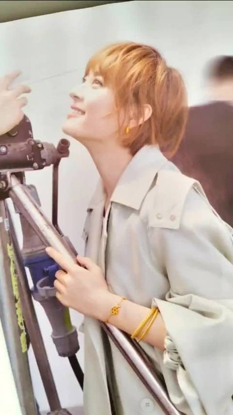 闫学晶控诉孙俪拍戏后断交，称其精明不吃亏