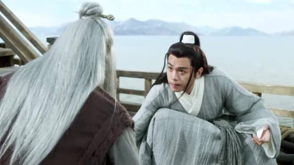 雪中悍刀行: 剑神教凤年使用功法,怎料用劲过大,剑神脸都黑了!