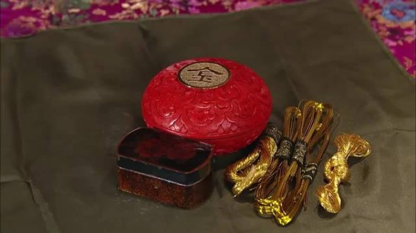 《宫心计》女官姐妹反目，太监赠天价胭脂示好