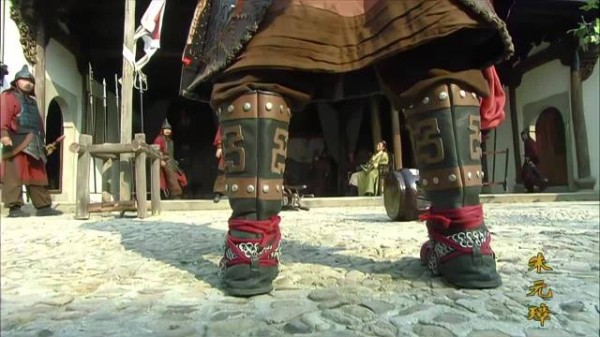 历史剧《朱元璋》义父失踪引危机，副帅智谋布局寻真相