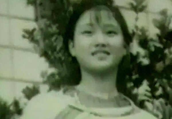 事实证明，销声匿迹的宋祖英，早就已经走上了另一条康庄大道