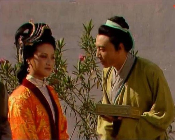 同样是谋差事,为何贾芸成功了?秦显家的却失败了?