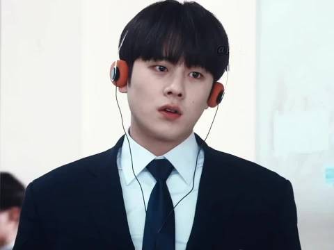 “有仇报仇，有冤报冤，从不吃哑巴亏”