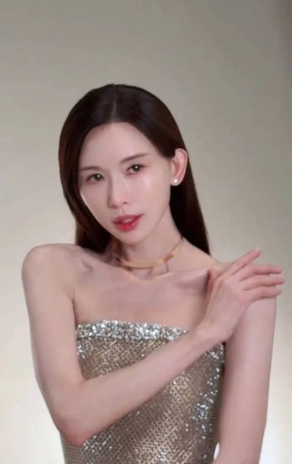 52岁林志玲状态绝佳 气质优雅迷人