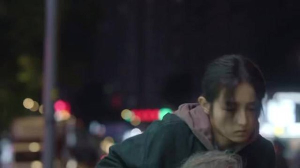 《秋雪漫过的冬天》开播，聚焦职场亲情爱情