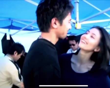 赵又廷剧中摔倒因高圆圆追赶