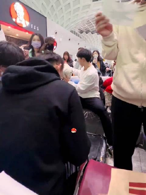 短道速滑 任子威 钟宇晨