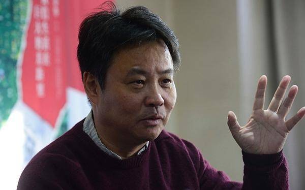 《活着》单本销量超2000万册，余华：这要感谢全国的语文老师