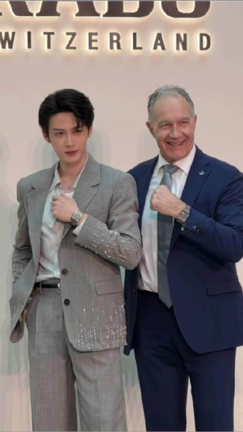 檀健次与小炭火双向奔赴成就内娱清流