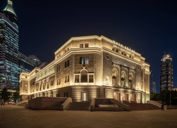 再签三年!这座百年音乐厅与它的风范伙伴,继续为城市奏响艺术普惠之音