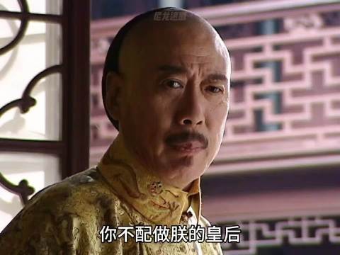 乾隆王朝:皇后被乾隆骂到万念俱灰,剪发遁入空门