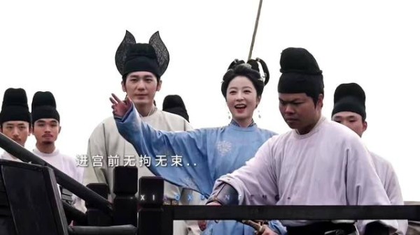 周雨彤诠释富贵感角色获赞