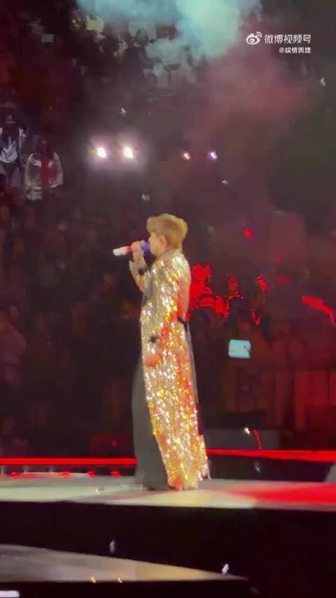 建议将这一幕列入“舞台微表情”研究案例！