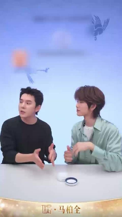 马柏全直播教李佳琦护肤,诠释瓷实内核与肌肤状态