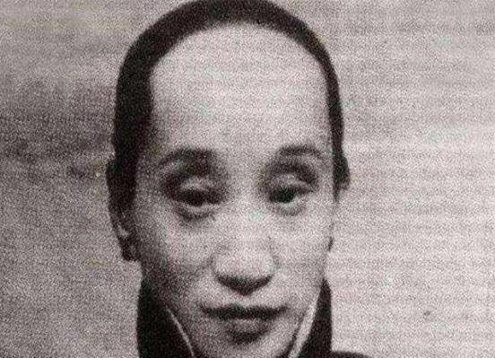 鲁迅死后,许广平停了朱安的生活费,孤独半生的朱安说出著名怨言