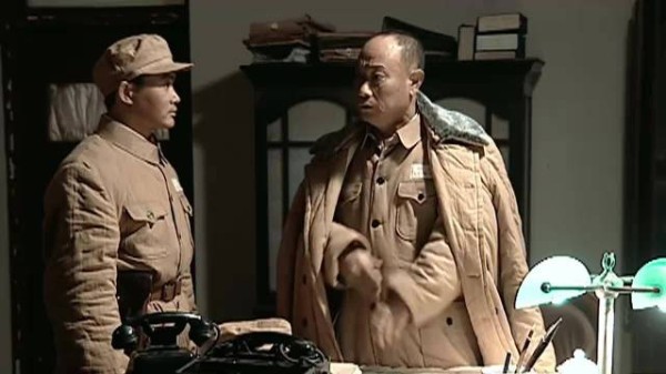 亮剑：李云龙在前线一天一夜，司令怕他交代了，下这命令太霸气！