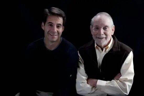 何伟为《巴黎评论》采访他老师约翰·麦克菲的这篇访谈终于出版了