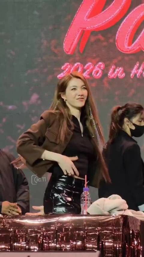 不是 谁允许露出这么多毛肚了！