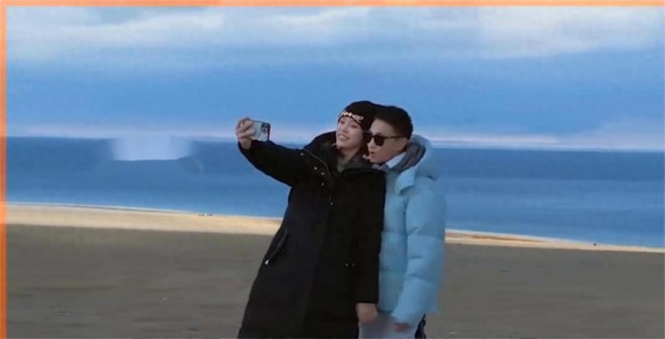 女儿奴何猷君到底有多偏心？对待儿子和女儿的态度真的完全...