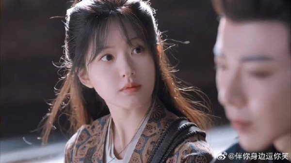 就喜欢看高冷人设搞纯爱对女主慢慢心动的过程