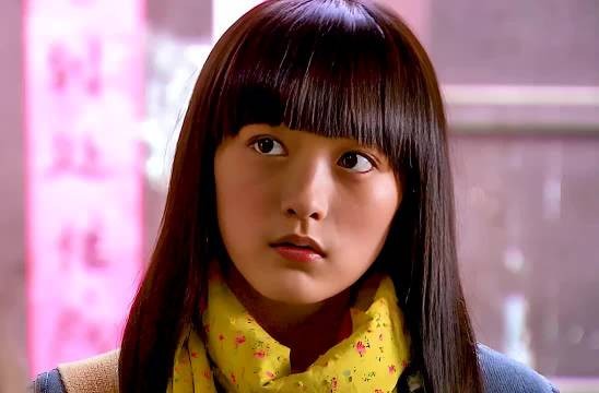 养父拒绝女儿借钱请求引热议