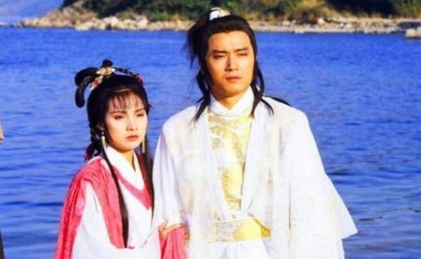 TVB前花旦罕有复出演唱，被嘲样貌老，女儿进军外娱拍摄美剧