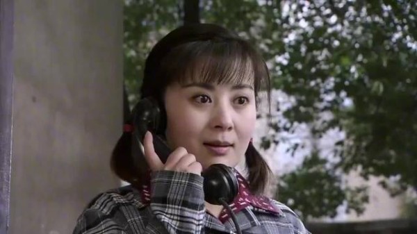 姑娘太天真，以为喝完团长的酒就能走，下秒后悔都来不及